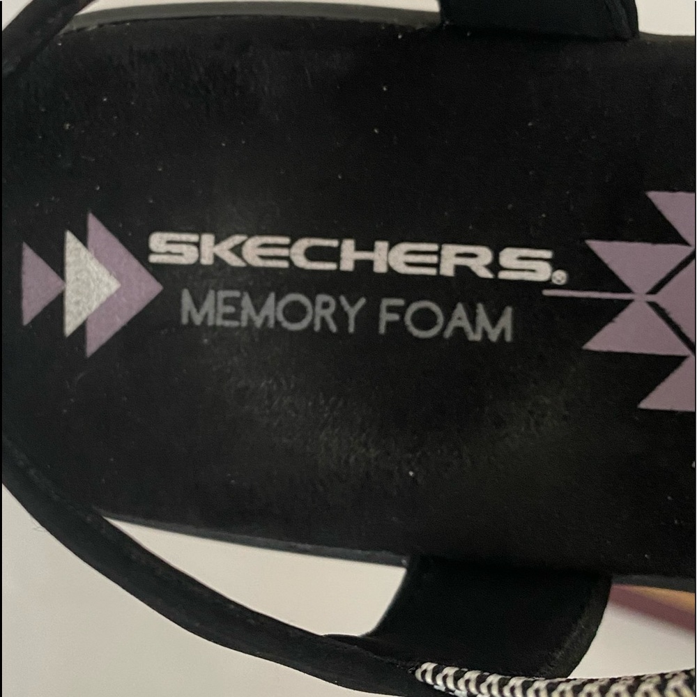10 Skechers REGGAE slim Sandals Washable Vegan black white slip on water shoes - Picture 5 of 10